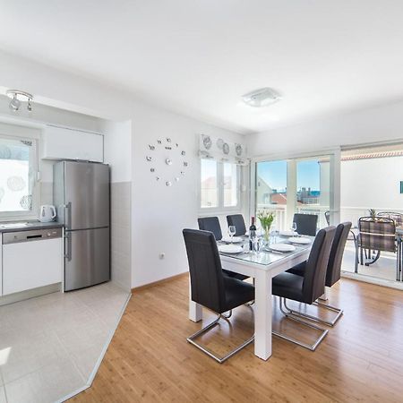 Luxury Xxl Apartment Makarska Exterior photo