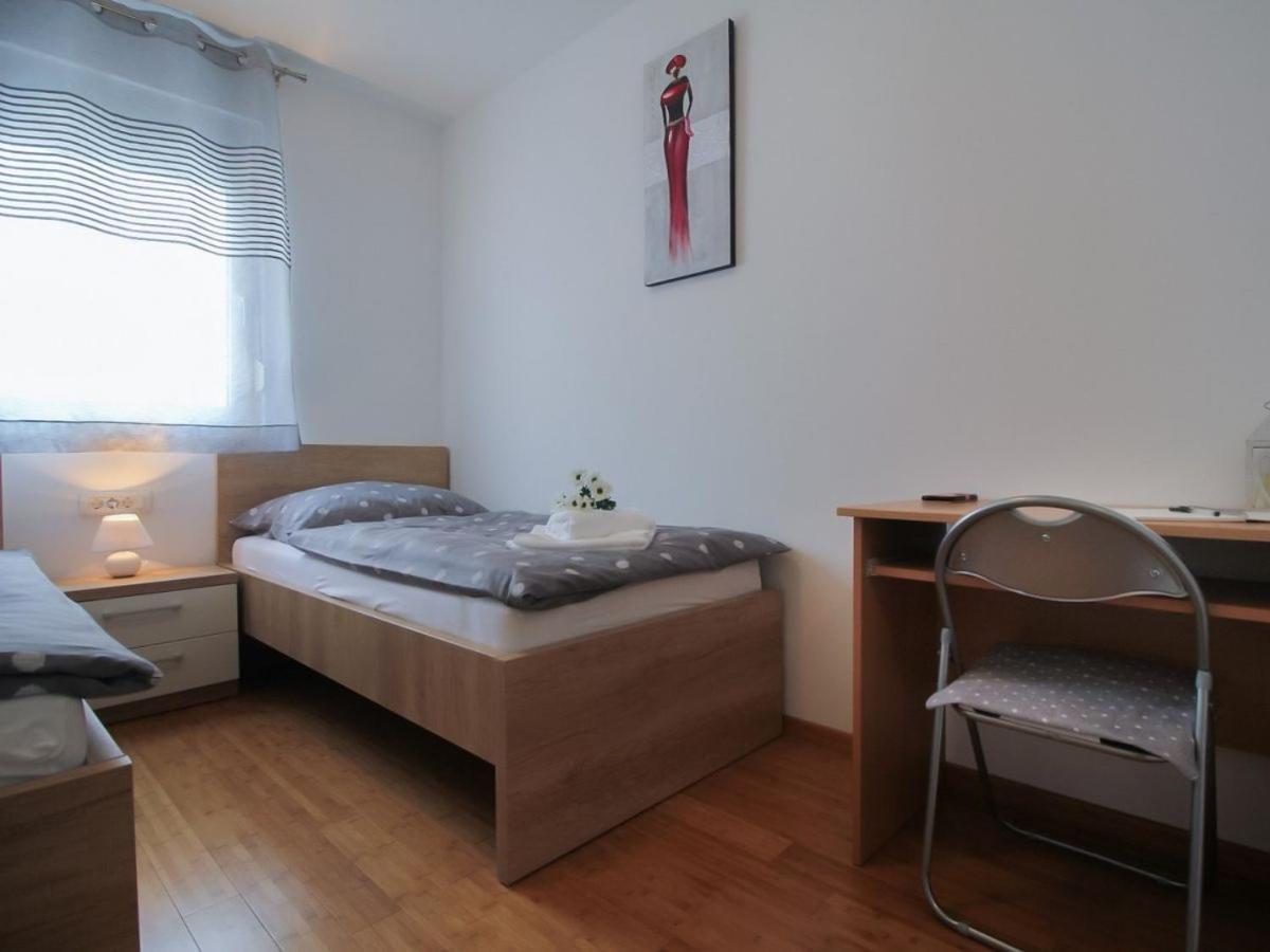 Luxury Xxl Apartment Makarska Exterior photo