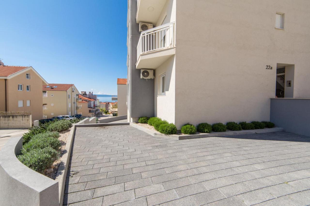 Luxury Xxl Apartment Makarska Exterior photo